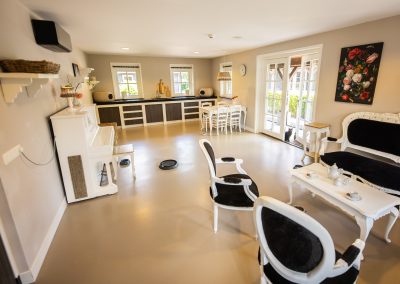 Poezenveranda dierenhotel Marijke