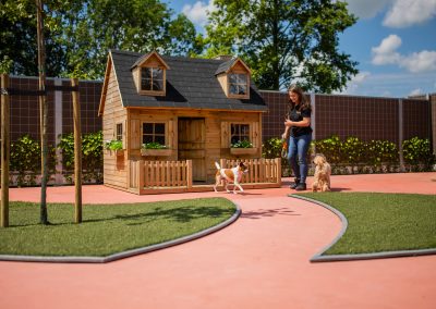 Speelhuisje op speelweide nummer 10