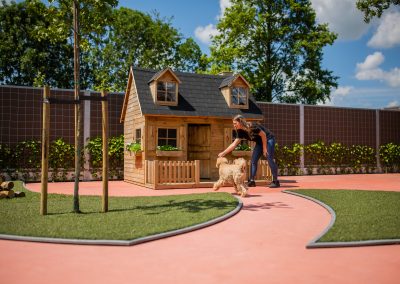 Speelhuisje op speelweide nummer 10